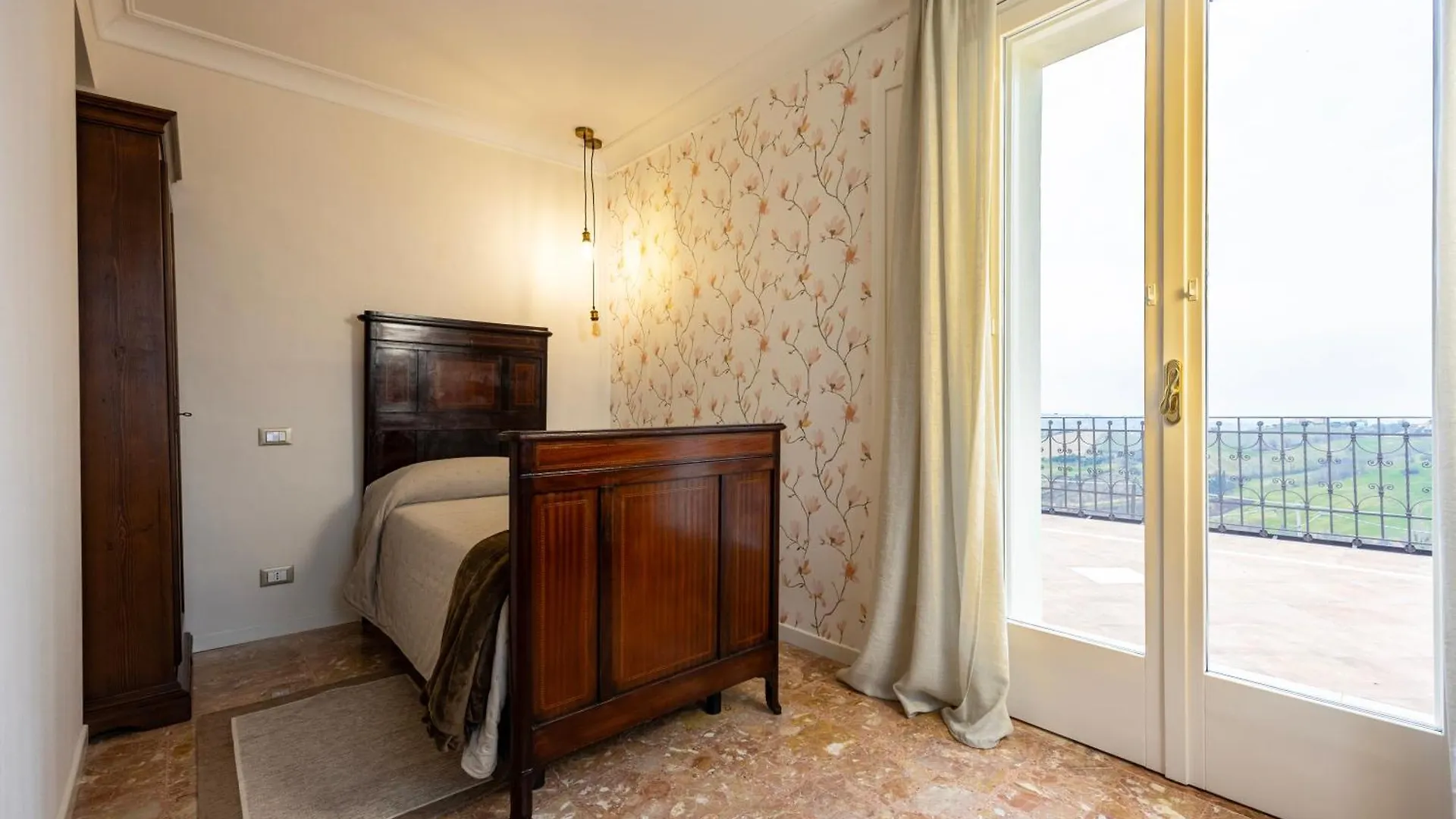 Bed & Breakfast Palazzo Gessi Room And Breakfast Borghi